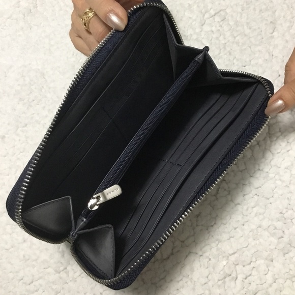 Coach Floral Print Women's Wallet - Cream, Red, Blue - Picture 5 of 6